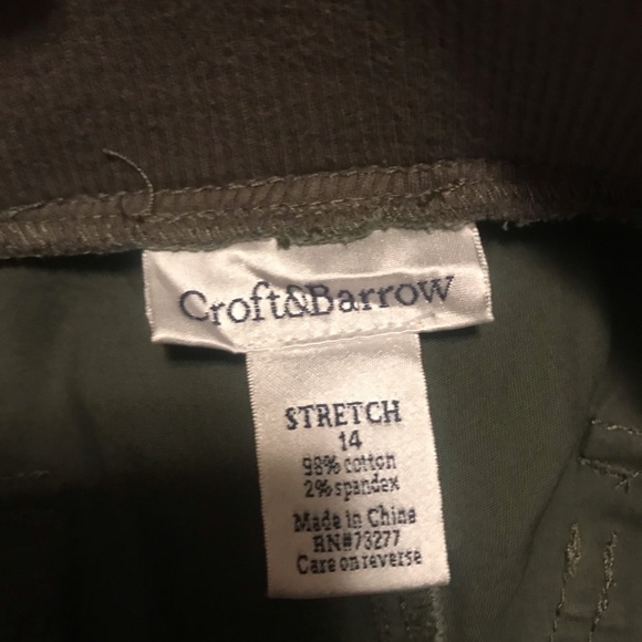 Croft&Barrow shorts with pockets, size 14 an olive colored - Picture 7 of 8